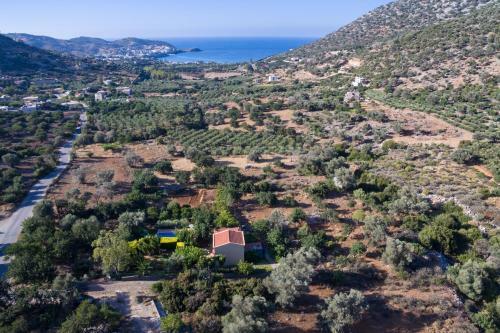Amari Villa, Beach Hideaway!