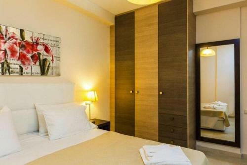 Apartment In Holiday Complex In Vlichada With Parking Space