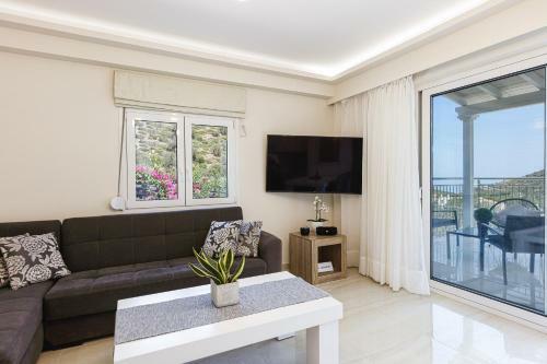Family Friendly Basilicata Attali Villa Private Pool,children Area
