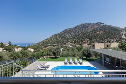 Family Friendly Basilicata Attali Villa Private Pool,children Area
