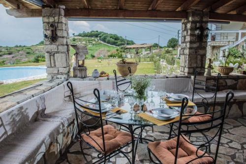 Villa Virginia With Private Pool Lefkada