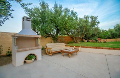 Zante Lagos Holiday Homes Treehouse And Villa