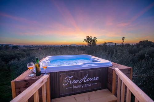 Zante Lagos Holiday Homes Treehouse And Villa