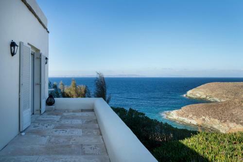Pasithea Villa Kea
