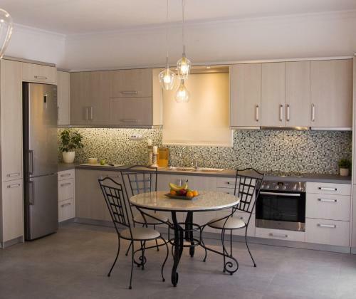 Pithos Modern Apartments