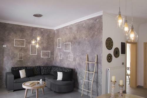 Pithos Modern Apartments