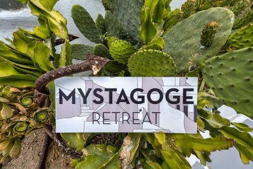 Villa Mystagoge Cave Pool/jacuzzi, Cellar And Hammam