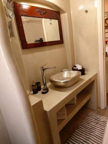 Apartamento Cavehouse 1817 Vothonas