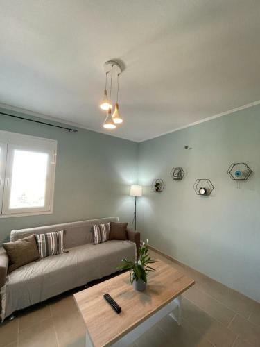 The Breeze & Sunlight Apartment
