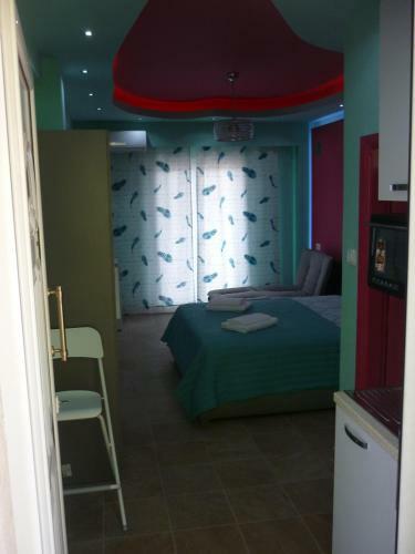 Hostal Guesthouse Zografia