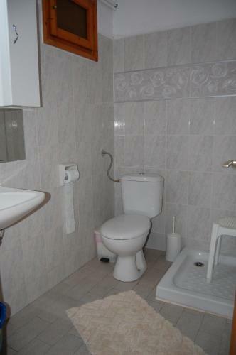 Hostal Guesthouse Zografia