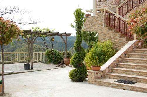 Hostal Guesthouse Zografia