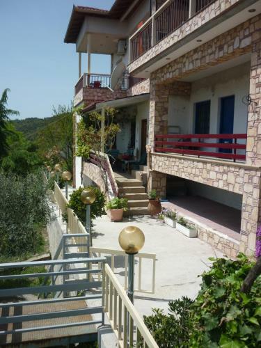Hostal Guesthouse Zografia