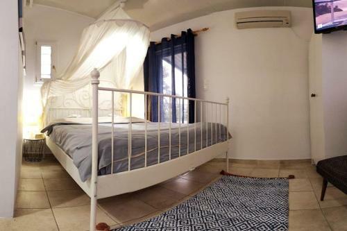 Lemon Tree Family House