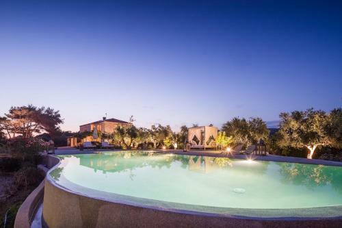 Villa Vrysomylos