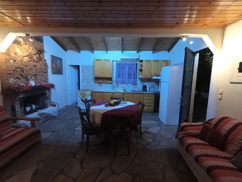 Apartamento Cozy House In Samoutani