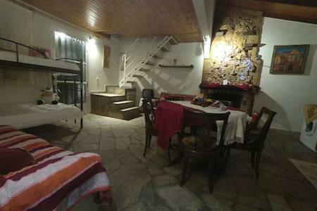 Apartamento Cozy House In Samoutani