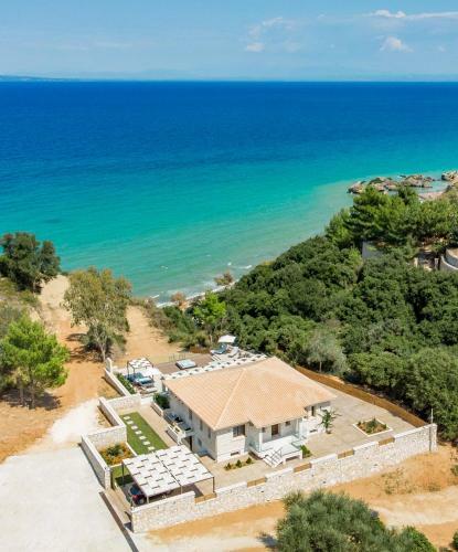 Porto Vasilikos Villas