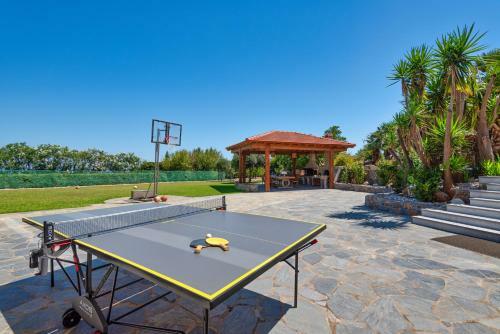Giakoumakis Luxury-private Villa