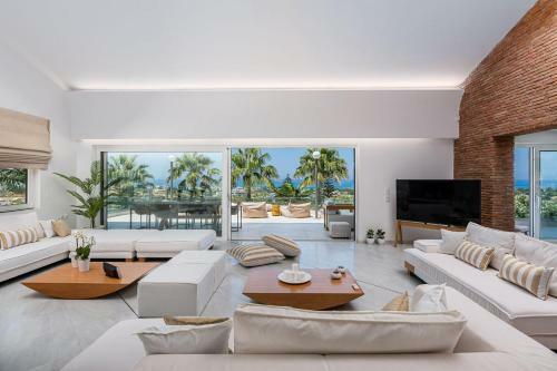 Giakoumakis Luxury-private Villa