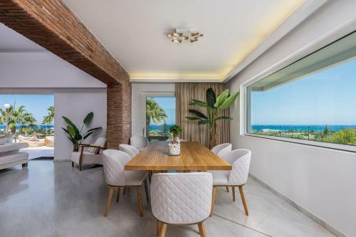 Giakoumakis Luxury-private Villa