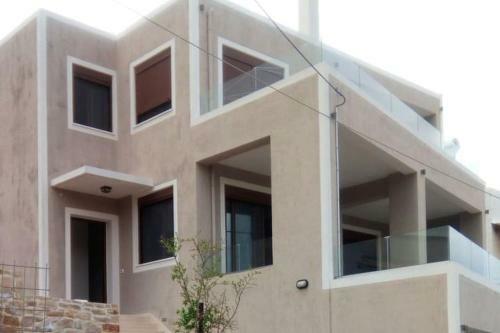 Smaragda's Maisonette Houses