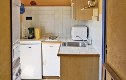 Holiday Home Prat An Ilis