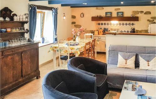 Holiday Home Prat An Ilis