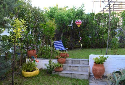 Sonia's House With Garden