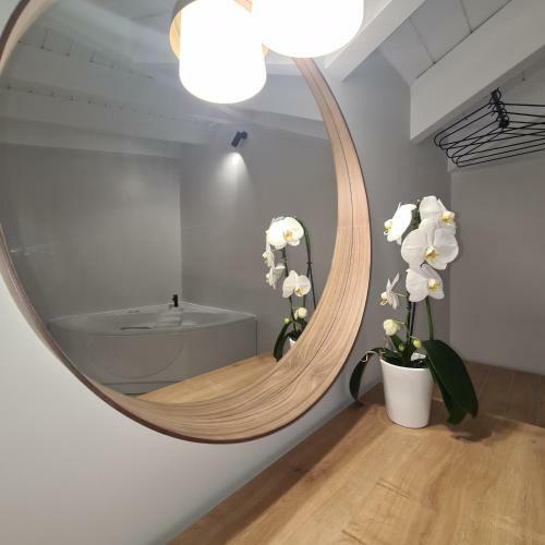 Hostal Ilia's Luxury Suites