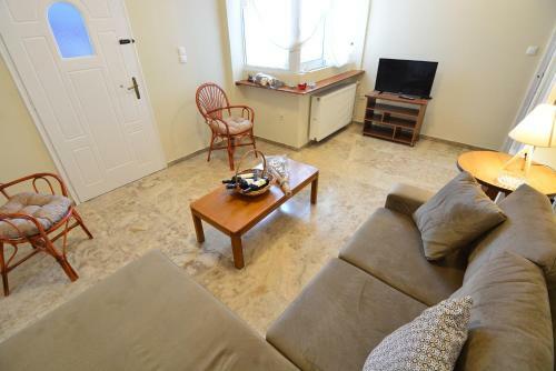 Mara's Apartments