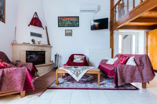 Traditional House For 4ppl Close To Zaros Lake
