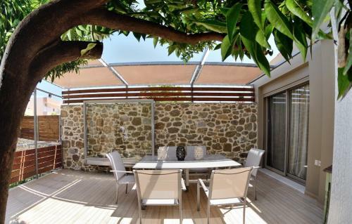 Villa Zaros