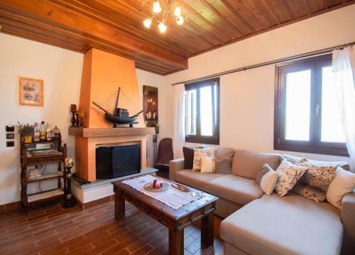 Hostal Traditional Guesthouse 4 Epoches