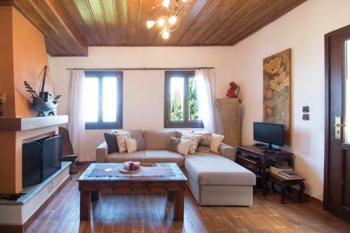 Hostal Traditional Guesthouse 4 Epoches