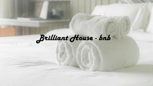 Apartamento Brilliant House