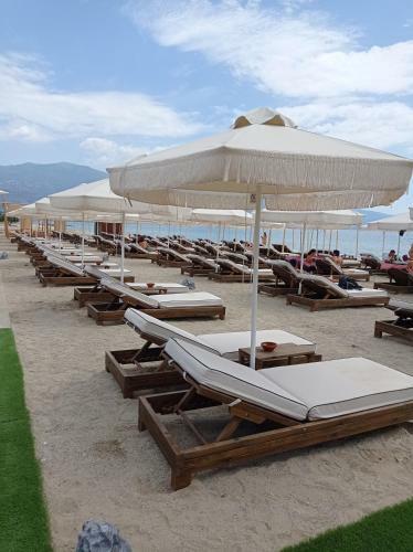 Villa Amare Luxury Living