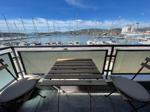 Volos Port View Apartment