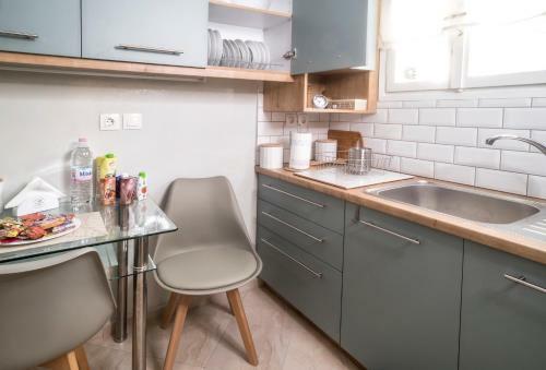 Mary's Dreamy Maisonette