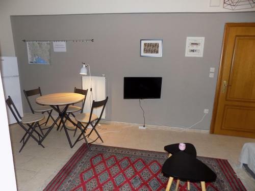 George's Apartment In Volos Area
