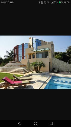 Provarma Hills Luxury Villa Gerani