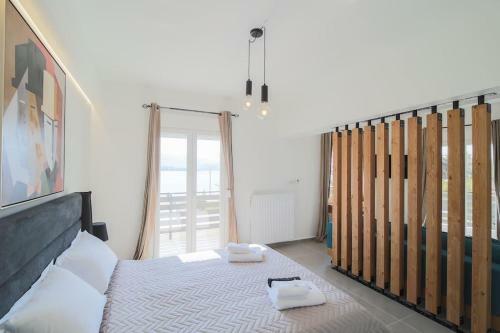 La Casa New Central Coastal Apartment & Jacuzzi