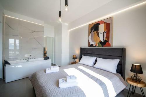 La Casa New Central Coastal Apartment & Jacuzzi