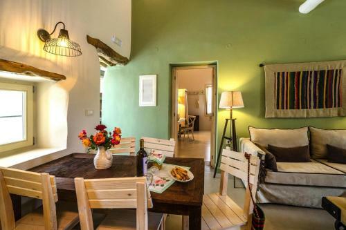Villa Holiday Home In Gerani