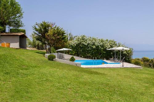 Yialos Villa