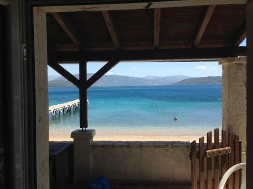 Villa Agni Beach Cottage