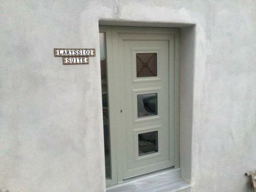 Apartamento Laryssiou Suite