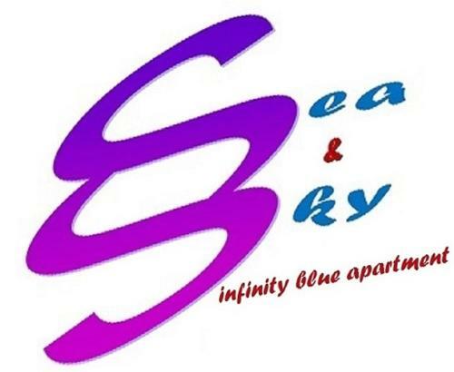 Sea And Sky Infinity Blue Apartment