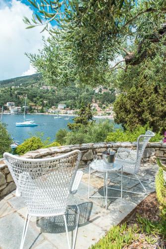 Kala.mia Charming Sea View Villa