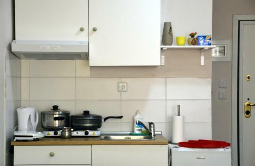 Eleni Apartments